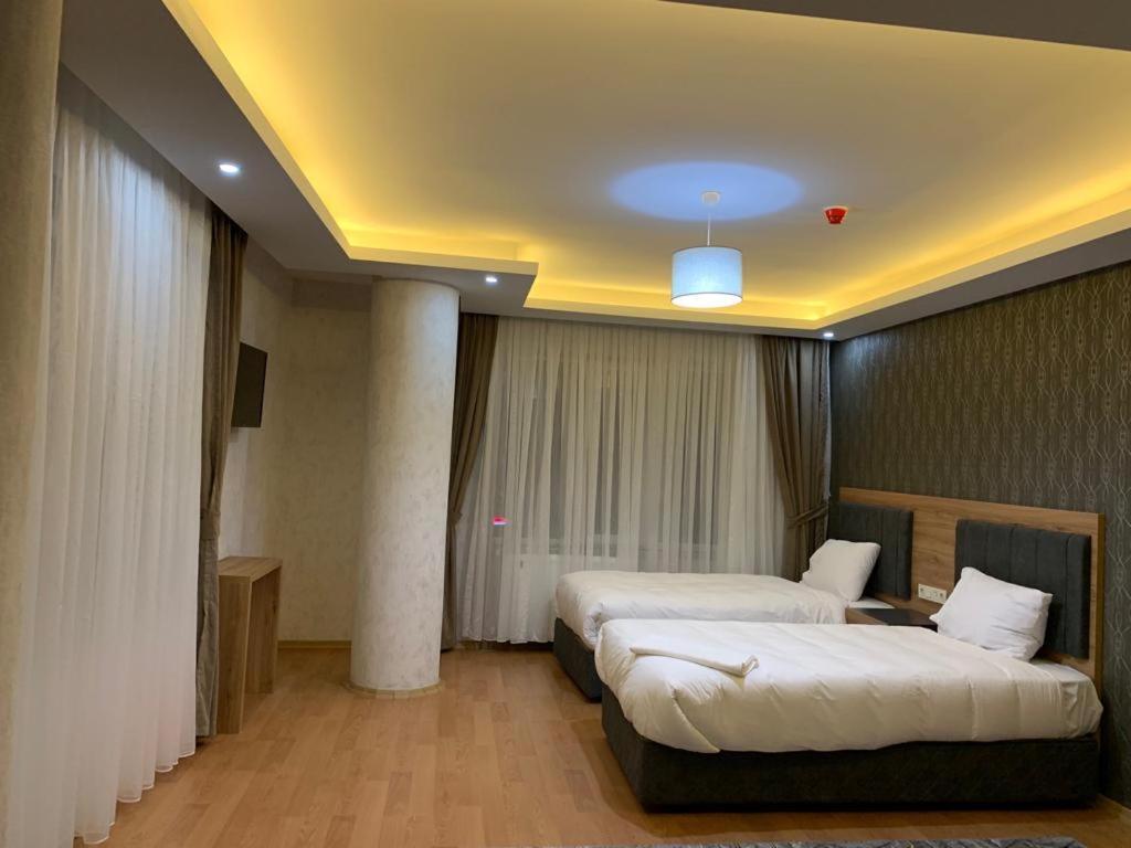 Indiana Hotel Ван Экстерьер фото