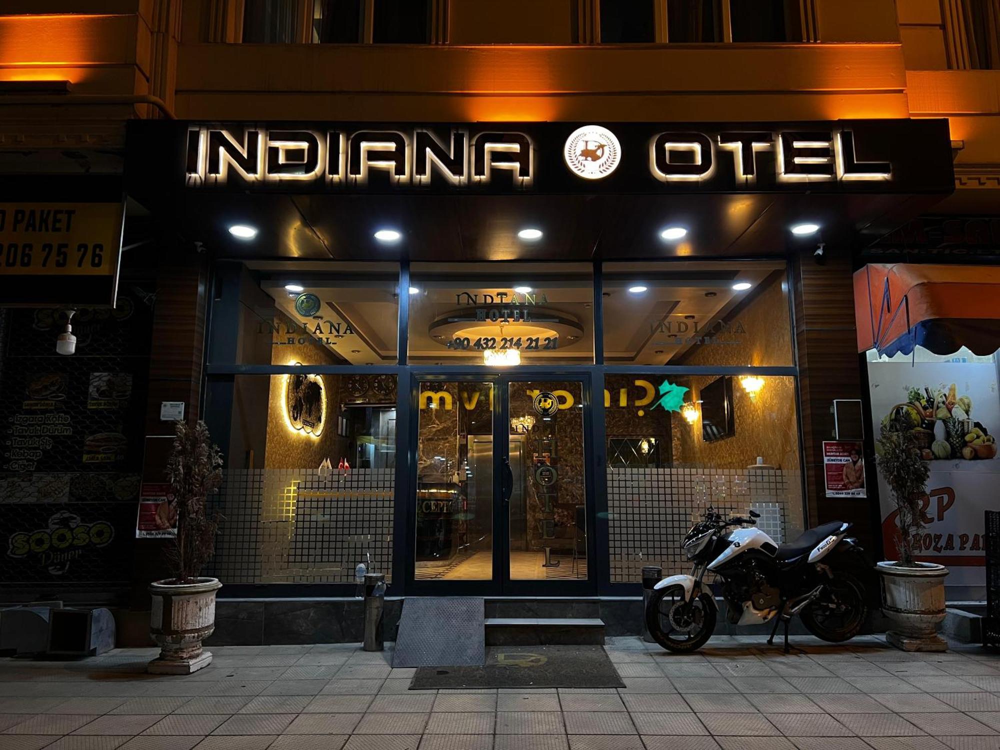 Indiana Hotel Ван Экстерьер фото